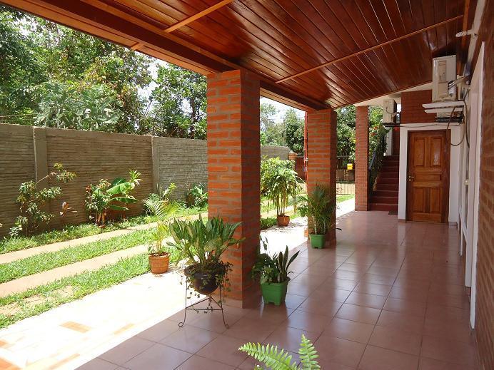 Apart Hotel Las Guayabas Пуерто-Іґуасу Екстер'єр фото